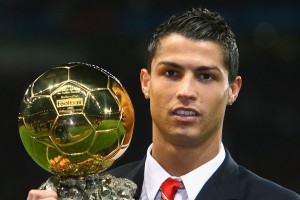 东单篮球场什么时候人多，东单篮球场几点开门？